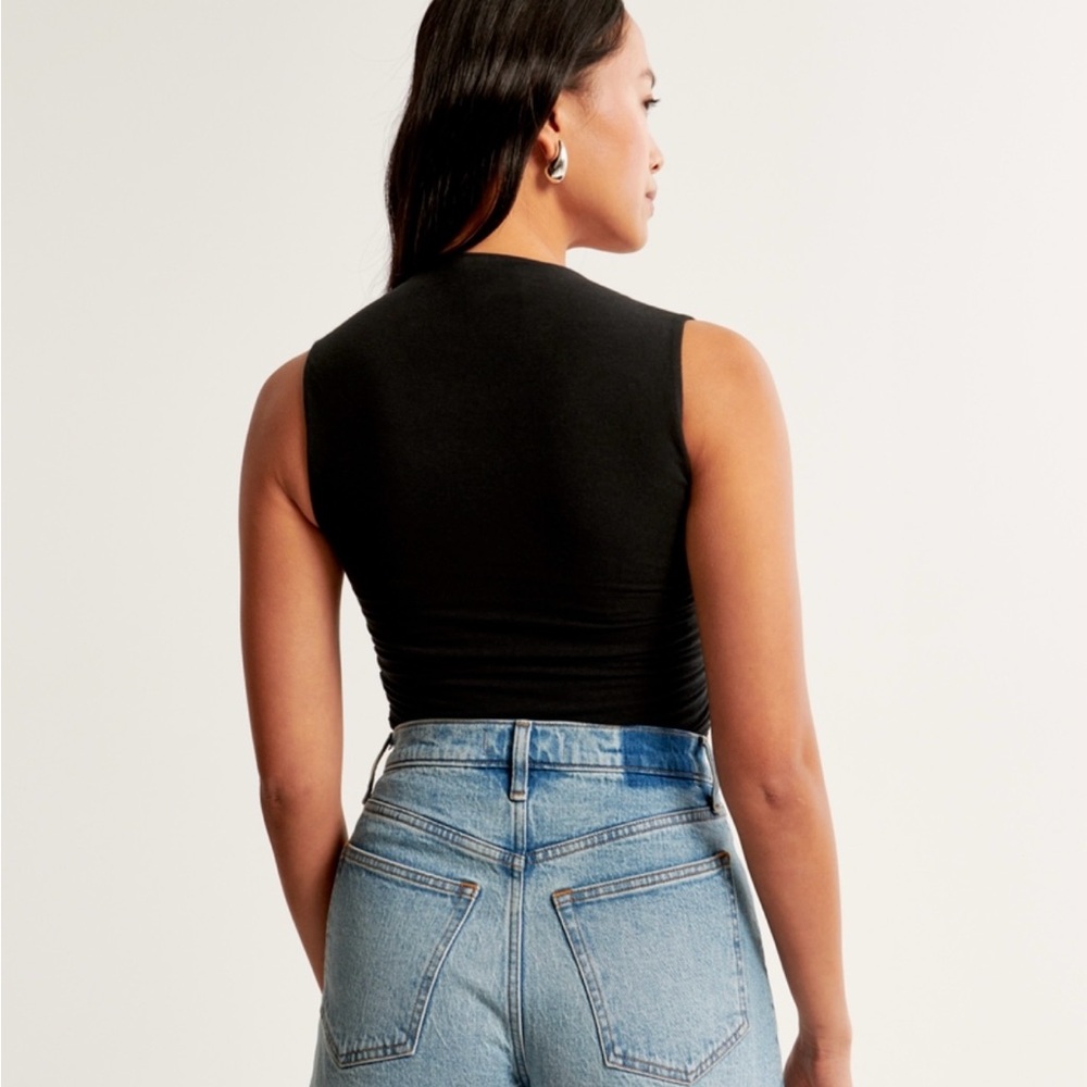 Abercrombie & Fitch The Ava Top - Picture 10 of 11
